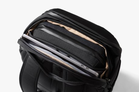 Bellroy Transit Workpack > černá