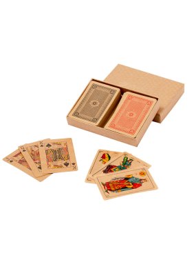 Sada hracích karet > vícebarevná