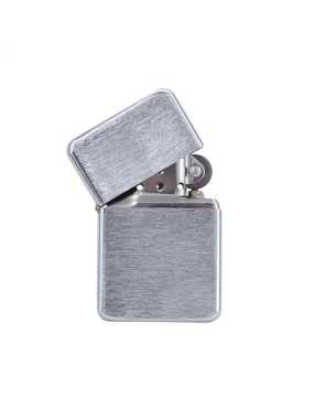 Benzínový zapalovač > stříbrná