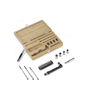 Sada nářadí > béžová