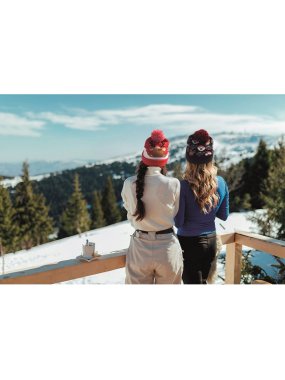 Vánoční pletená čepice > červená