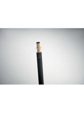 Propis z recyklovaného hliníku > černá