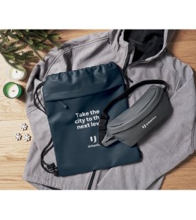 Stahovací batoh z 600D RPET > modrá